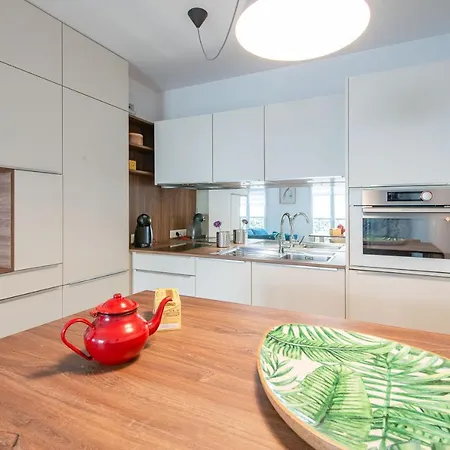 Apartment ✵ Le Saint Georges- T2 4p+ Wifi + Parking A - Fairytale Factory ✵ Bussy-Saint-Georges