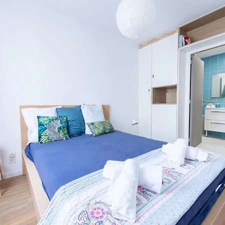 ✵ Le Saint Georges- T2 4p+ Wifi + Parking A - Fairytale Factory ✵ Apartment